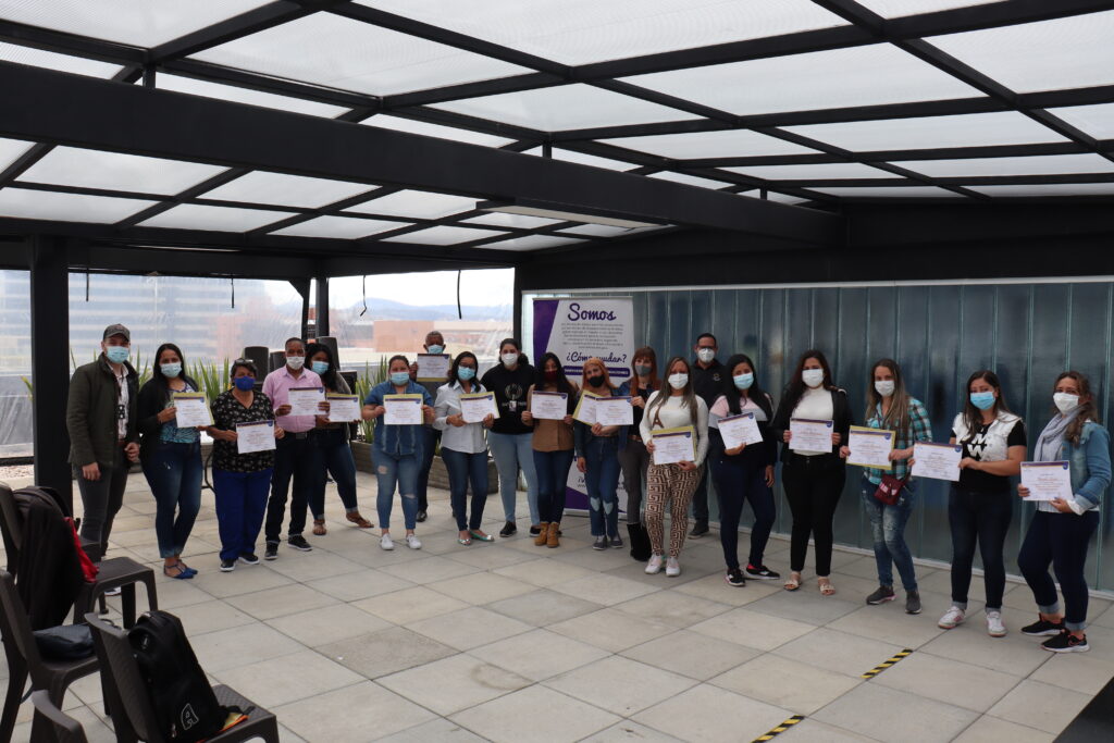 La Fundación «Juntos Se Puede» graduó a 34 venezolanos que forman parte de la primera cohorte del Programa formativo Tejiendo Redes.