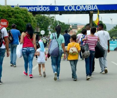 Venezolanos-en-Colombia-768x432