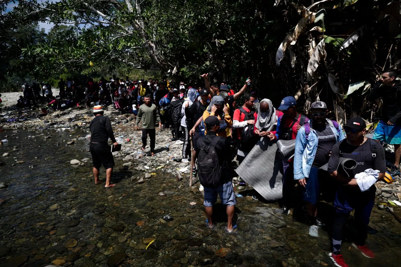 Un médico para cientos de migrantes | Migrantes víctimas de abuso sexual son atendidos en Bajo Chiquito al cruzar el Darién