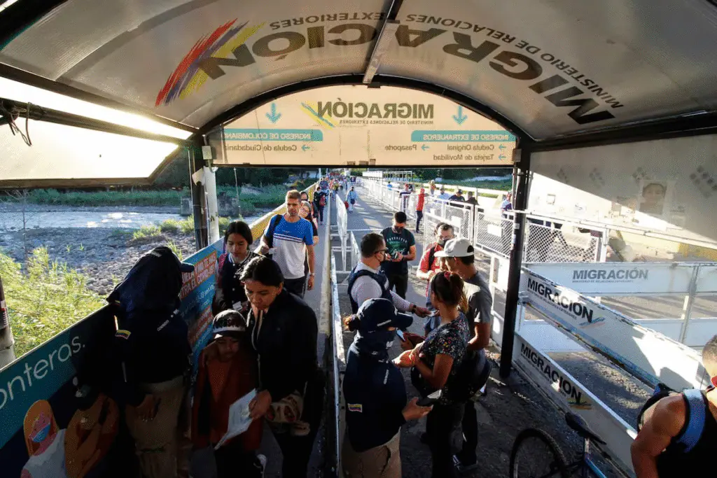 Venezuela lidera el ranking de países con mayor número de refugiados en el mundo, según ACNUR Venezuela lidera el ranking de países con mayor número de refugiados en el mundo, según ACNUR