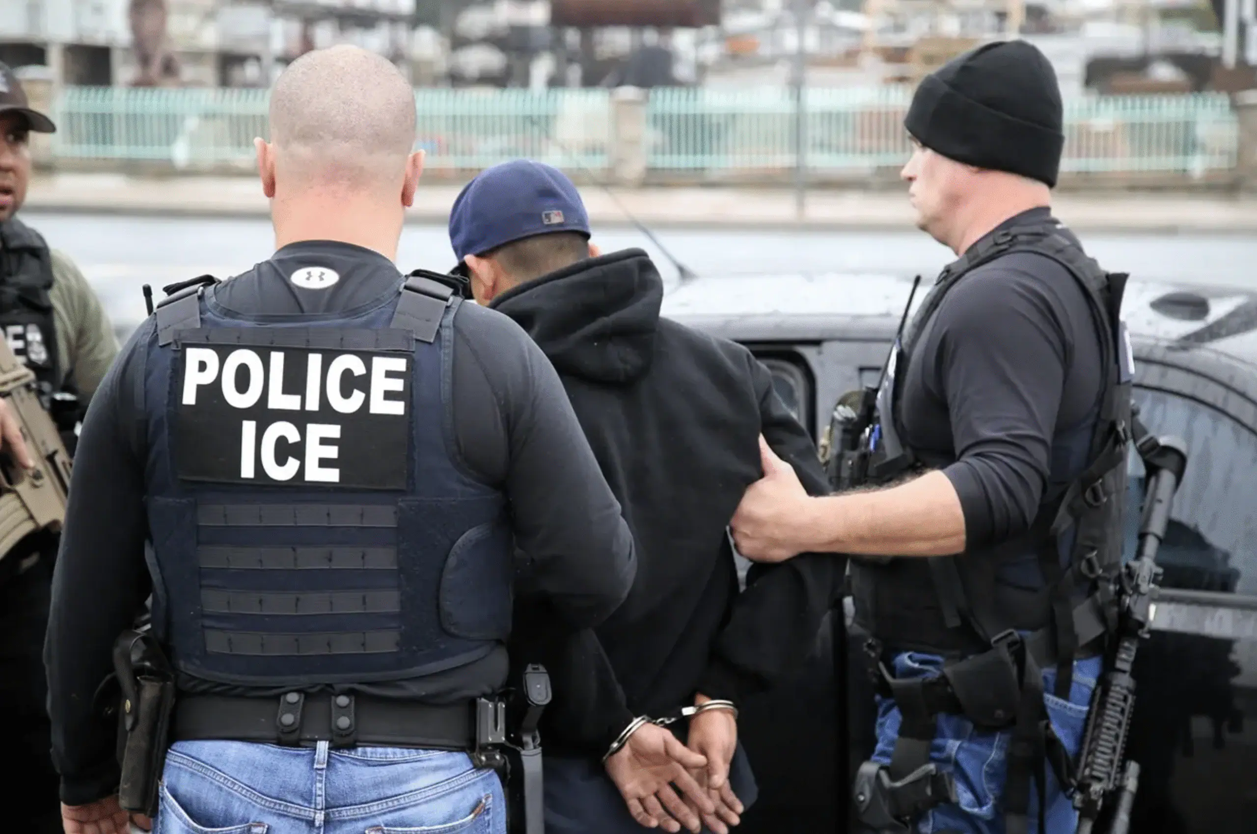 Corte Suprema de EE.UU. revisará caso que podría impactar a migrantes venezolanos detenidos por ICE 